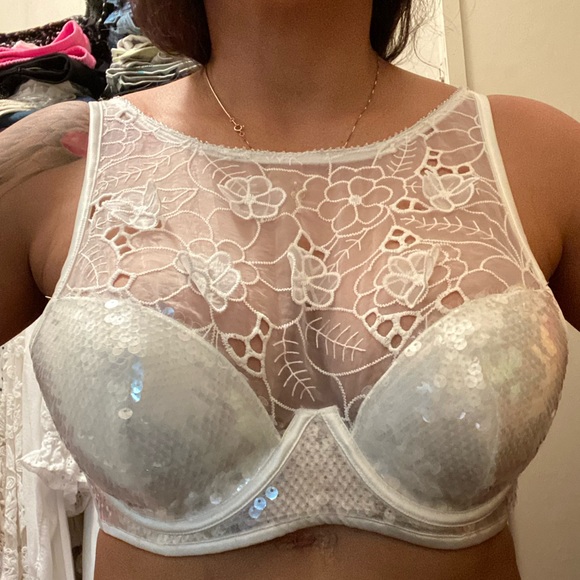 36C VS sequin bustier - Picture 3 of 10